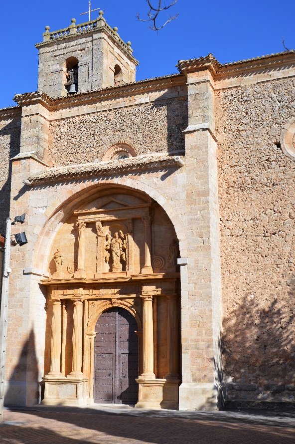 Fachada de la iglesia de Nuestra Señora de la Asunción de Palomares del Campo